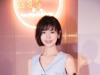 日韩甜酷写真视频,青春活力，时尚潮流的视觉盛宴